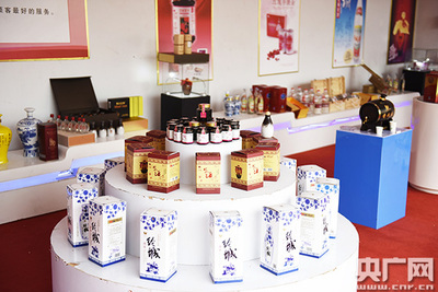 商丘‘玫瑰村’ 以花為媒，釀就脫貧致富的‘甜蜜’產(chǎn)業(yè)